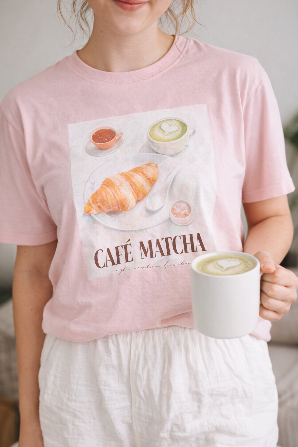 T-Shirt com Estampa Café Matcha