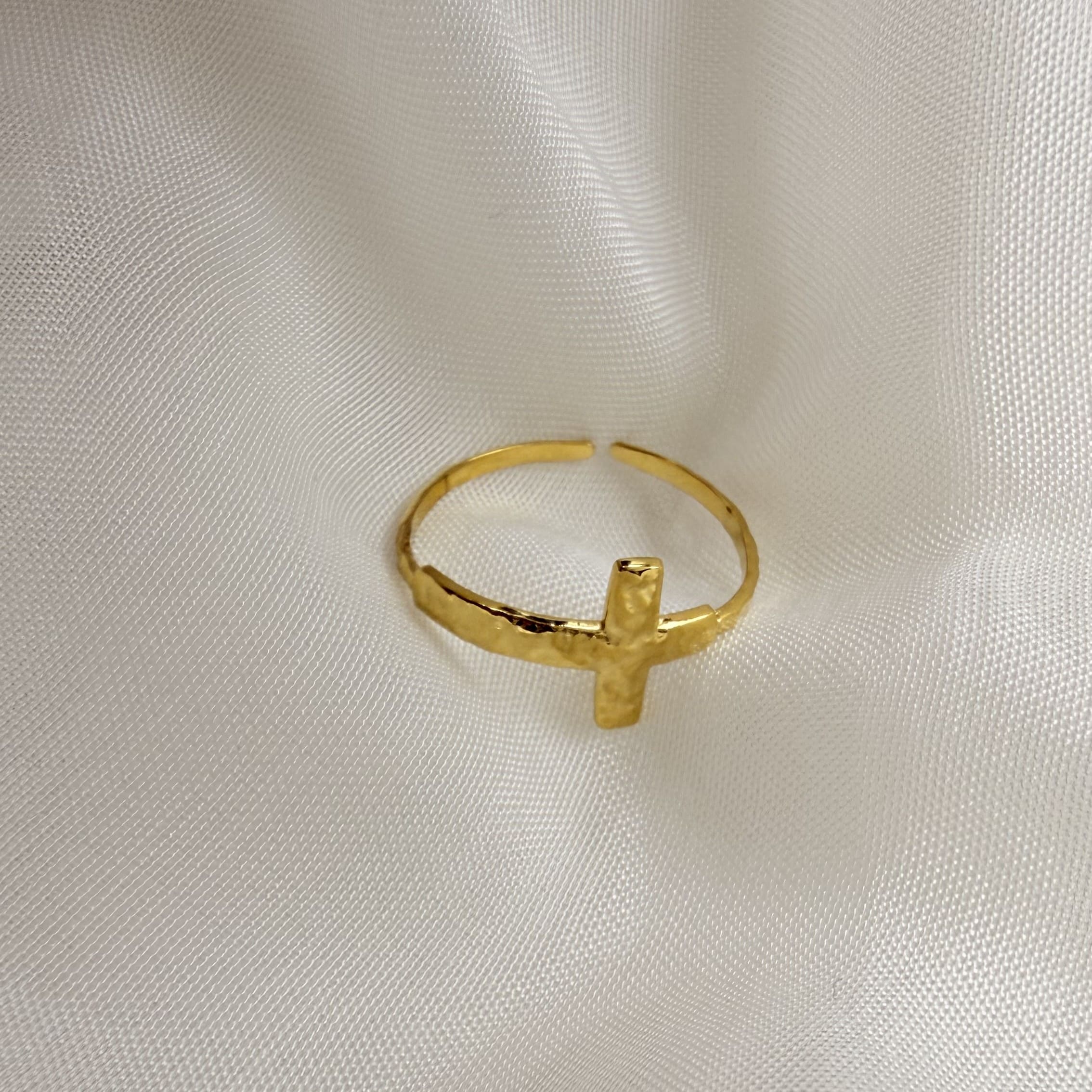 Anel Cruz